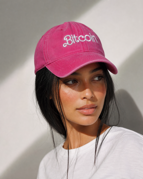 Gorra bitcoin mujeres barbie nakamoto rosa con bordado modelo perfil - Bitnaria